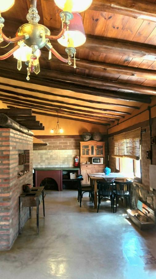 Miraluna Bodega Boutique Cachi Luaran gambar