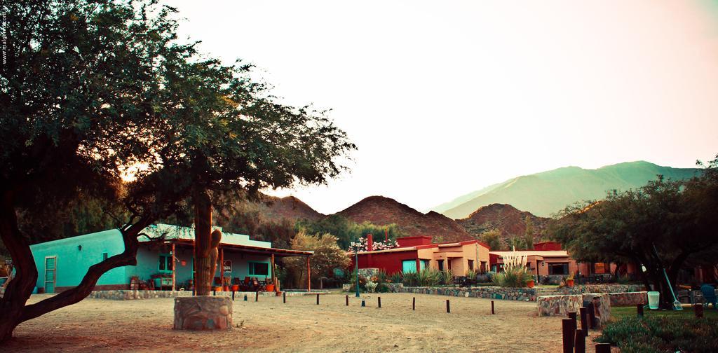 Miraluna Bodega Boutique Cachi Luaran gambar